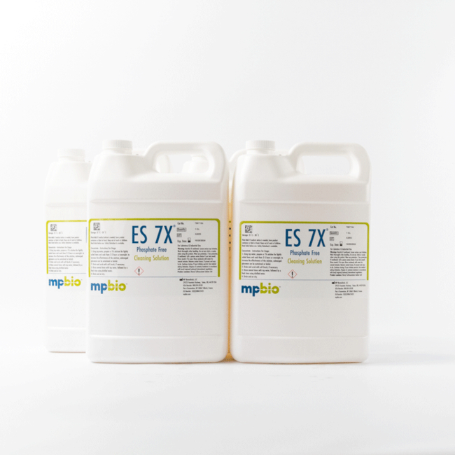 ES 7X&trade;-PF Cleaning Solution