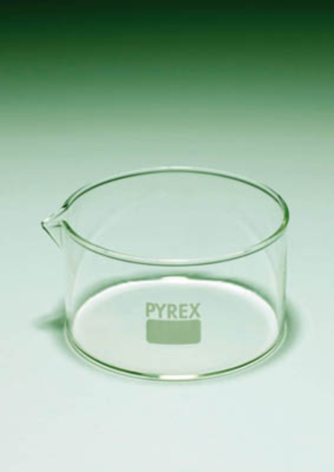 Pyrex&trade; Crystallizing Dish with Spout