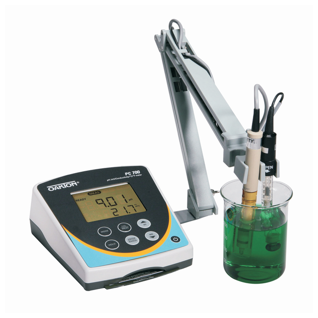 pH 700, CON 700, pH-CON 700 pH/Conductivity Benchtop Meters, Measures conductivity, TDS and temperature