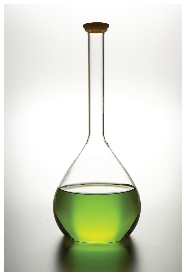 Reusable Glass Class A Volumetric Flasks with Snap Caps