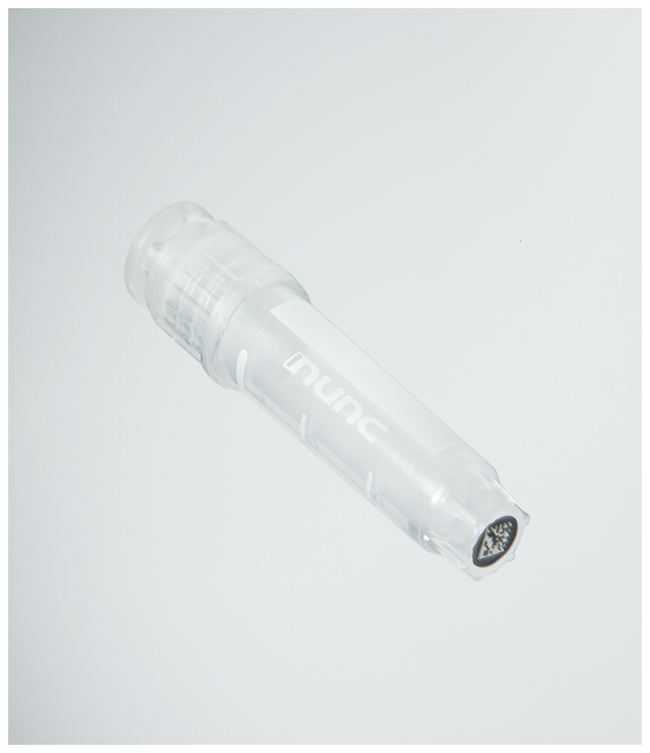 Nunc&trade; 1.8mL Externally-Threaded Universal Tubes and Racks
